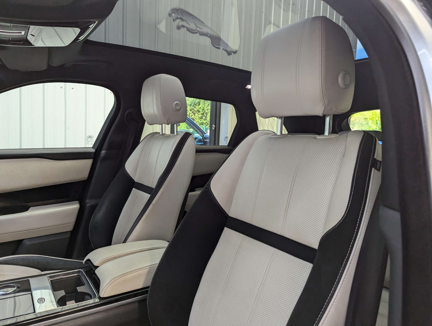 Used Land Rover Range Rover Velar 2018 for sale - 76600903: Photo 57