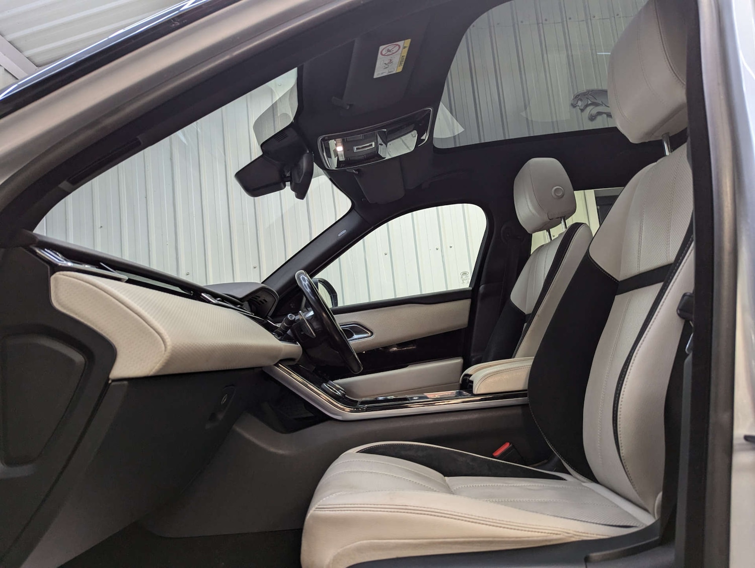 Used Land Rover Range Rover Velar 2018 for sale - 76600903: Photo 58