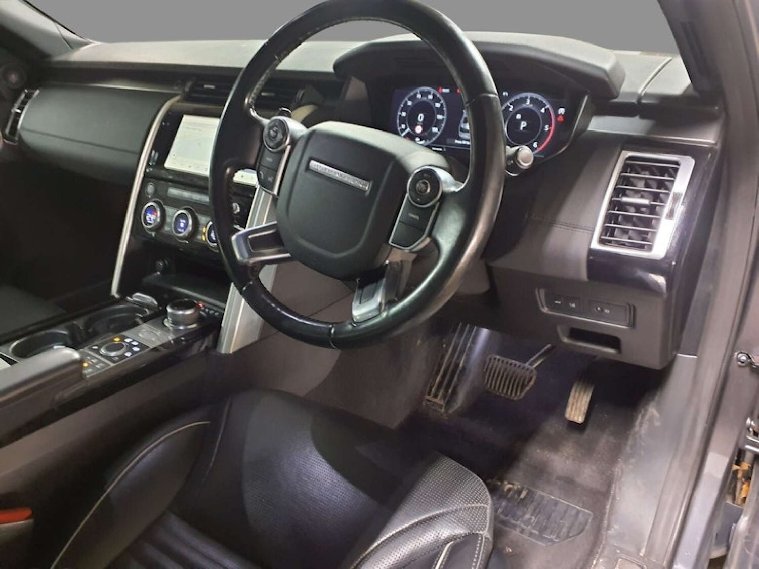 Used Land Rover Discovery 2018 for sale - 77045722: Photo 18