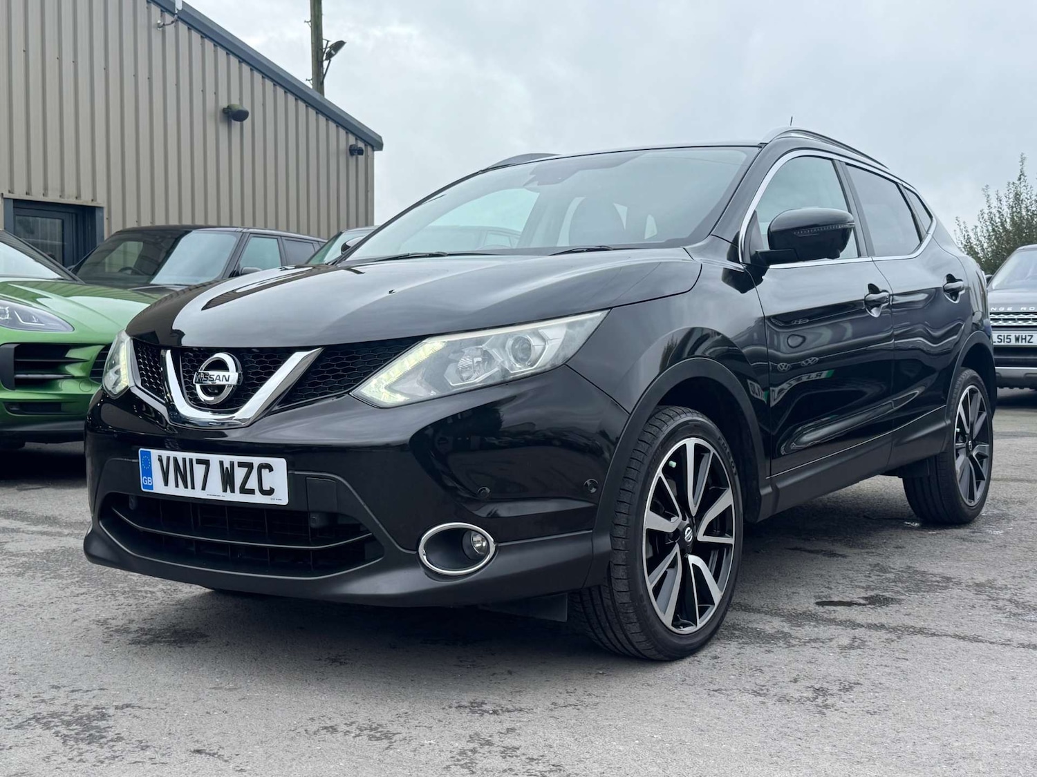 Used Nissan Qashqai 2017 for sale - 76527109: Photo 11