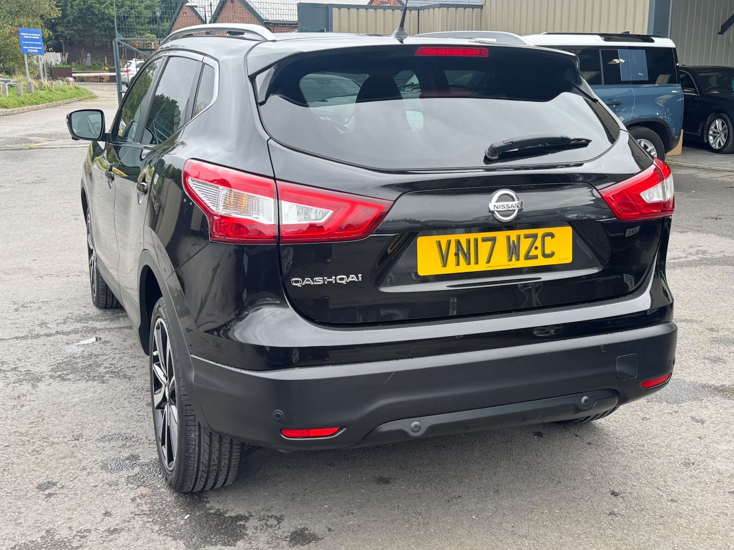 Used Nissan Qashqai 2017 for sale - 76527109: Photo 24