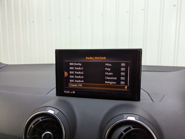 Used Audi Q2 2018 for sale - 76278161: Photo 93