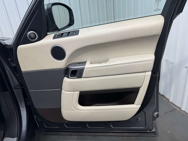 Used Land Rover Range Rover Sport 2015 for sale - 76223048: Photo 46