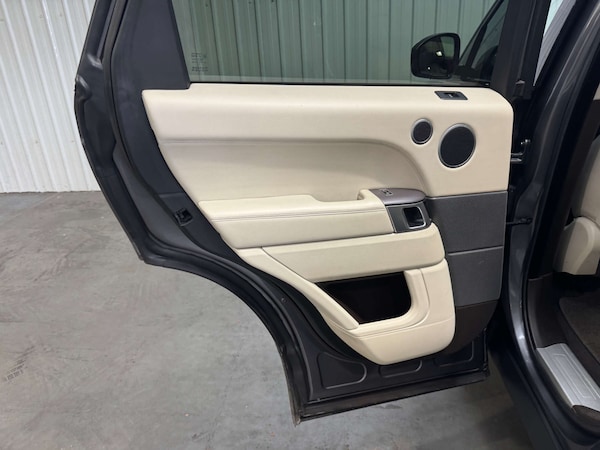 Used Land Rover Range Rover Sport 2015 for sale - 76223048: Photo 64