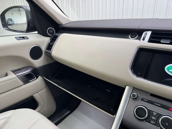 Used Land Rover Range Rover Sport 2015 for sale - 76223048: Photo 81