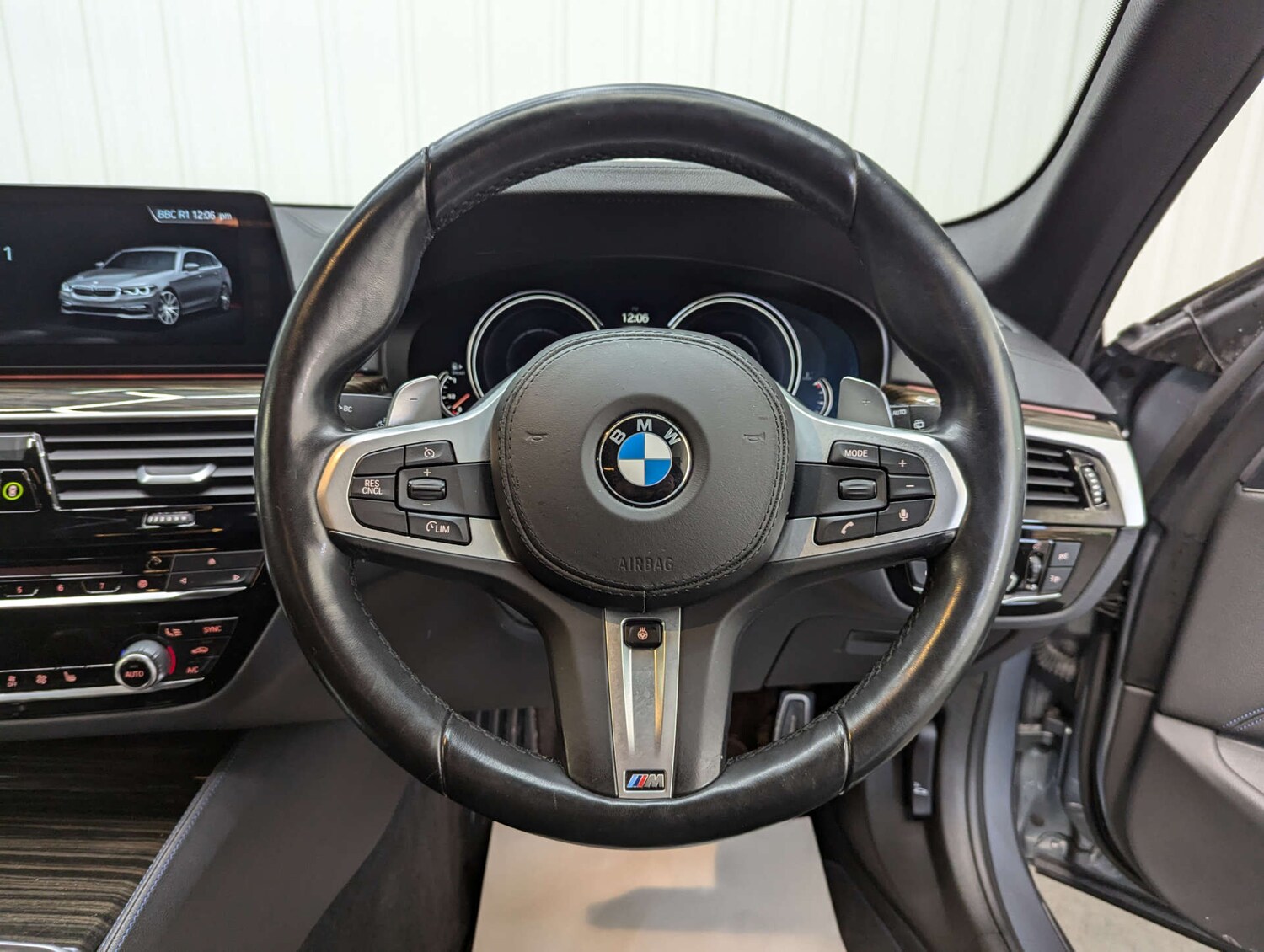 Used BMW 5 Series 2018 for sale - 76363763: Photo 75