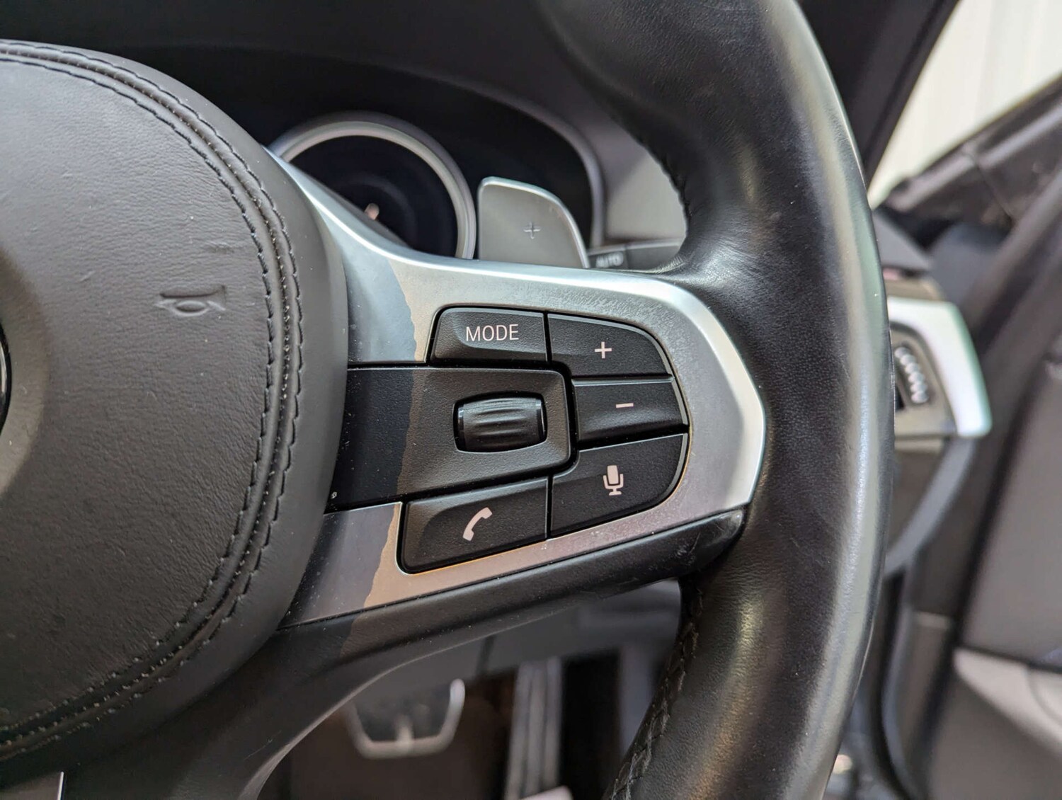 Used BMW 5 Series 2018 for sale - 76363763: Photo 77