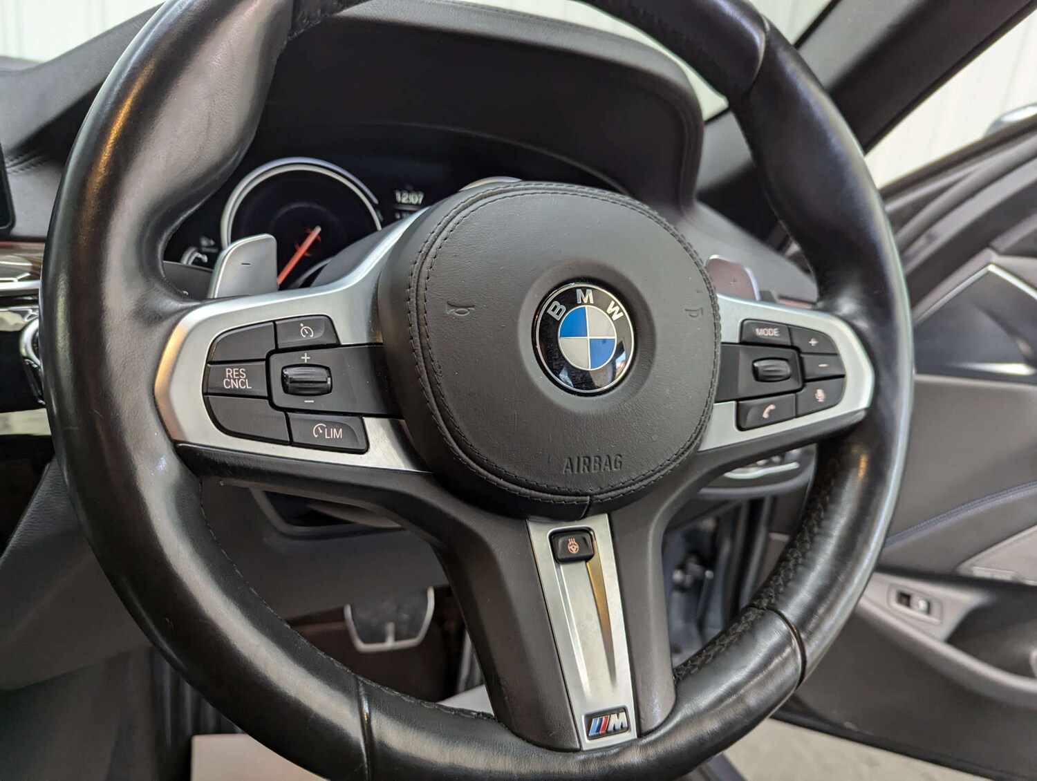 Used BMW 5 Series 2018 for sale - 76363763: Photo 78
