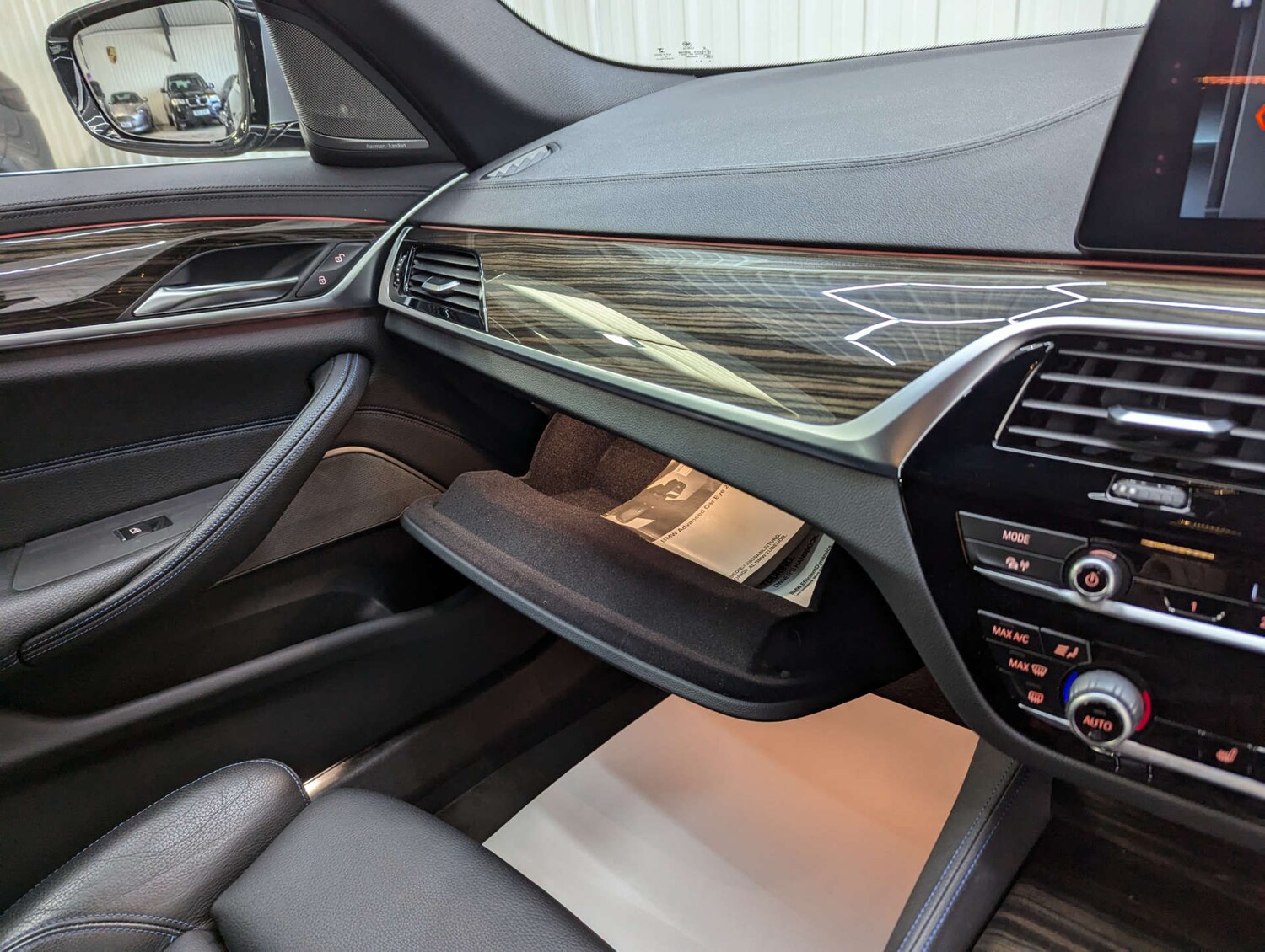 Used BMW 5 Series 2018 for sale - 76363763: Photo 94