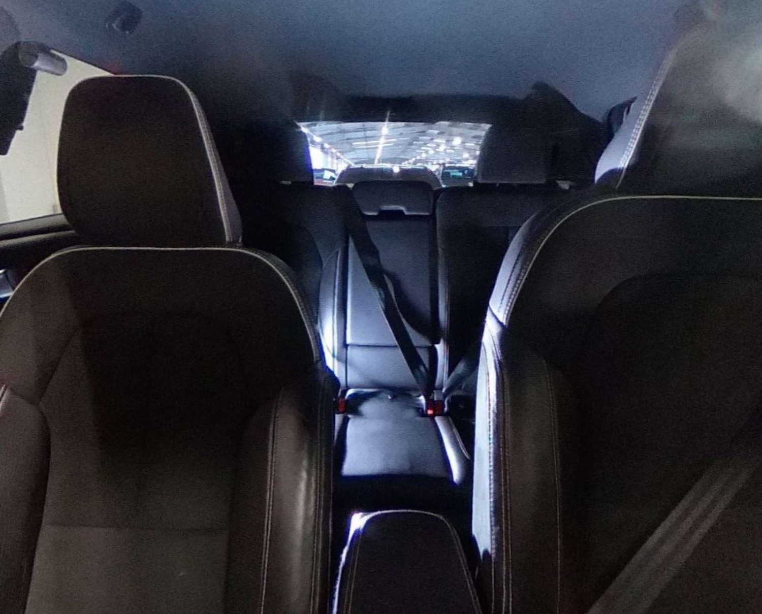 Used Volvo XC40 2020 for sale - 77228445: Photo 3