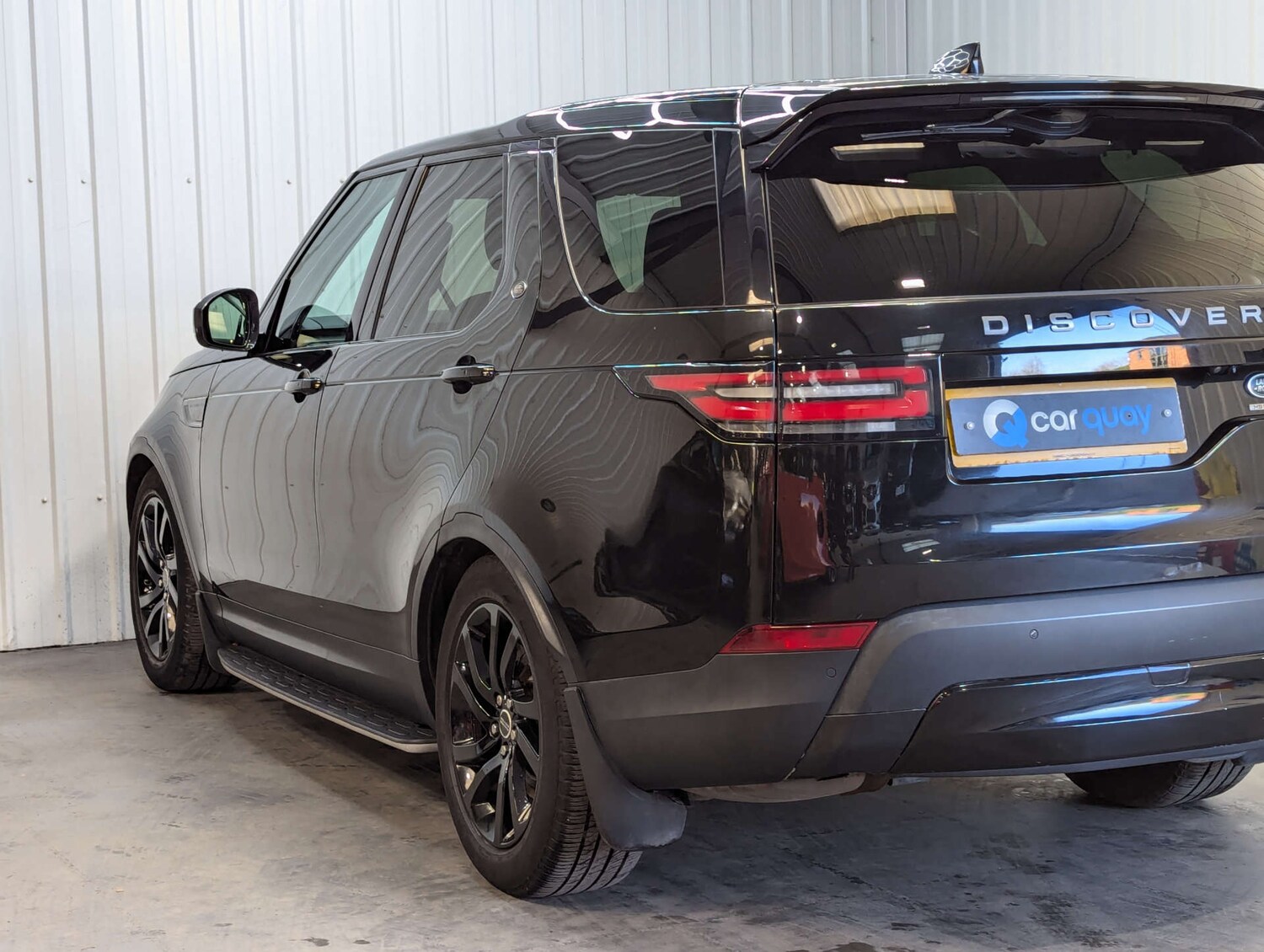 Used Land Rover Discovery 2017 for sale - 77195905: Photo 33