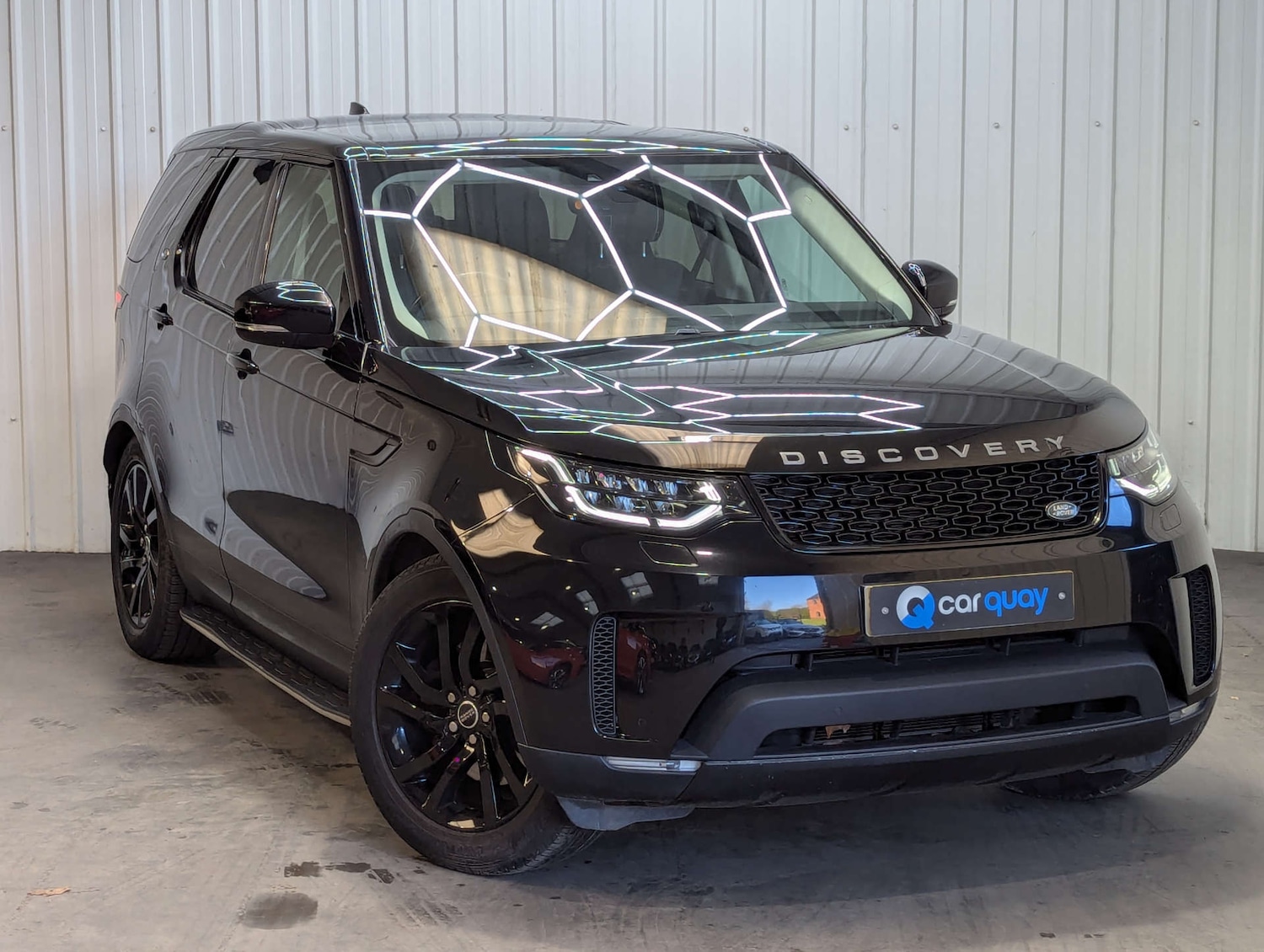 Used Land Rover Discovery 2017 for sale - 77195905: Photo 5