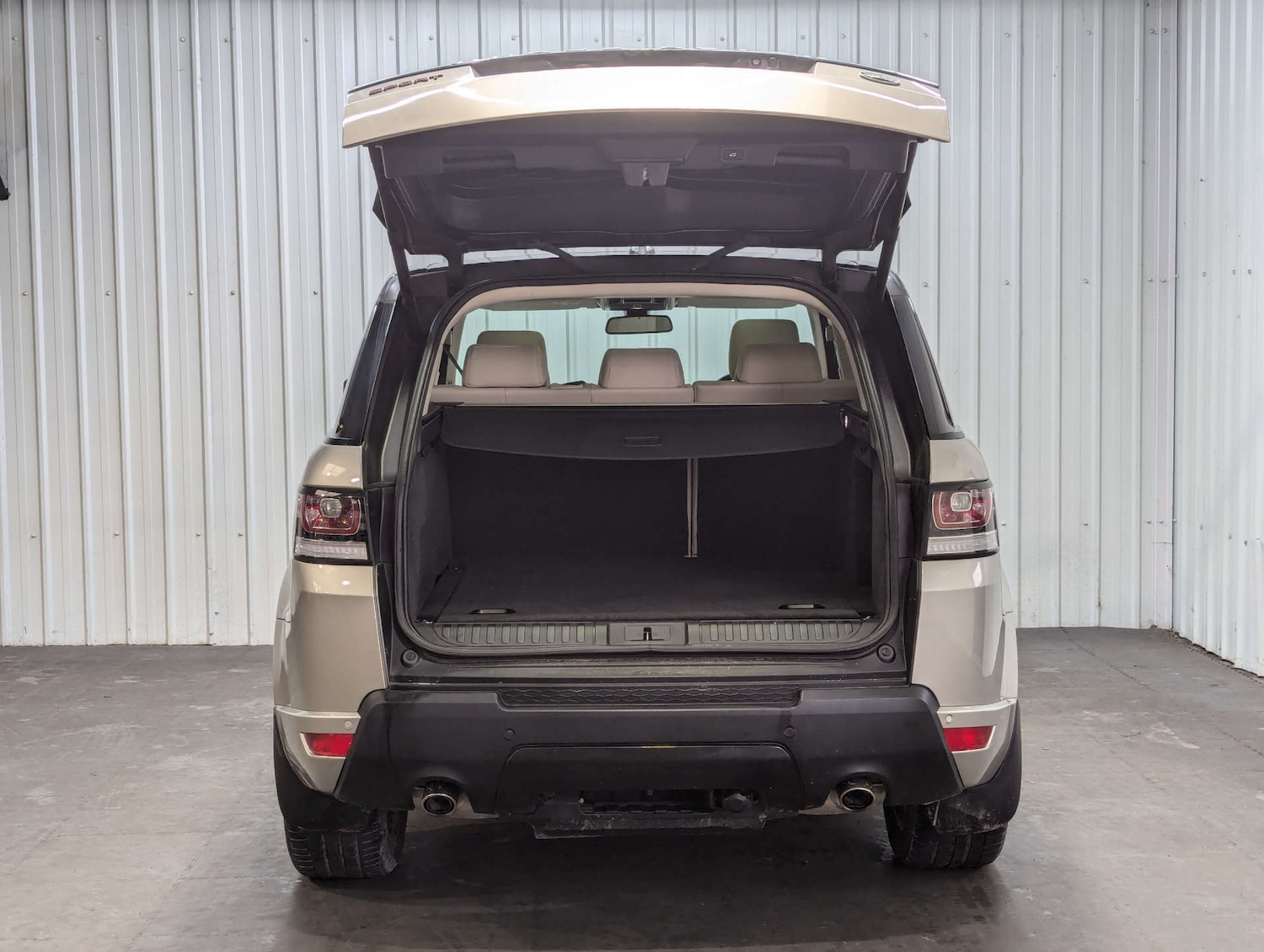 Used Land Rover Range Rover Sport 2016 for sale - 77676607: Photo 43