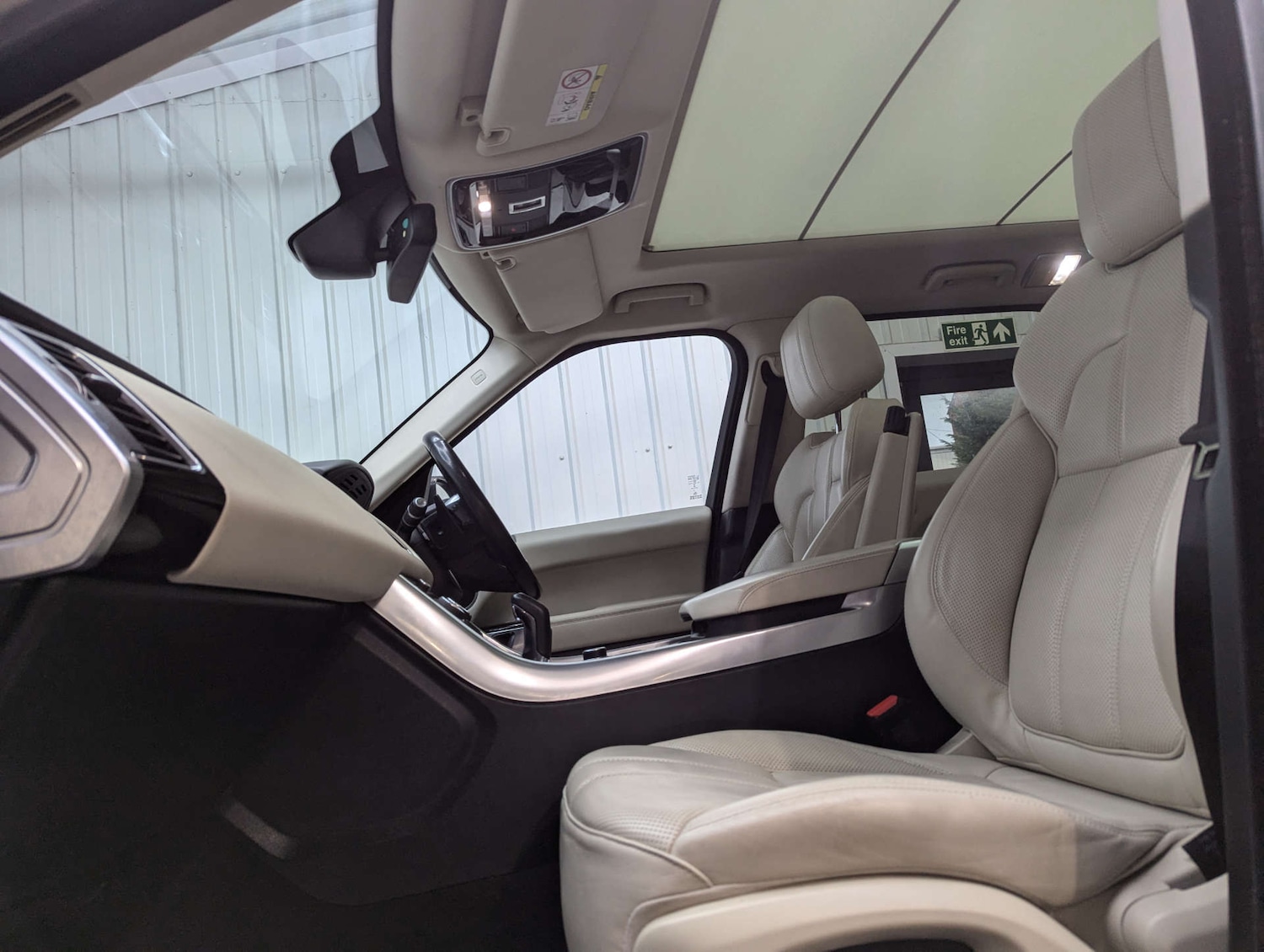 Used Land Rover Range Rover Sport 2016 for sale - 77676607: Photo 58