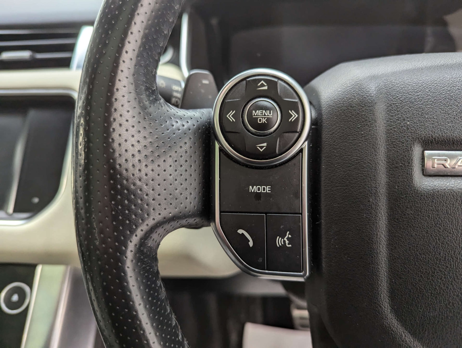 Used Land Rover Range Rover Sport 2016 for sale - 77676607: Photo 74