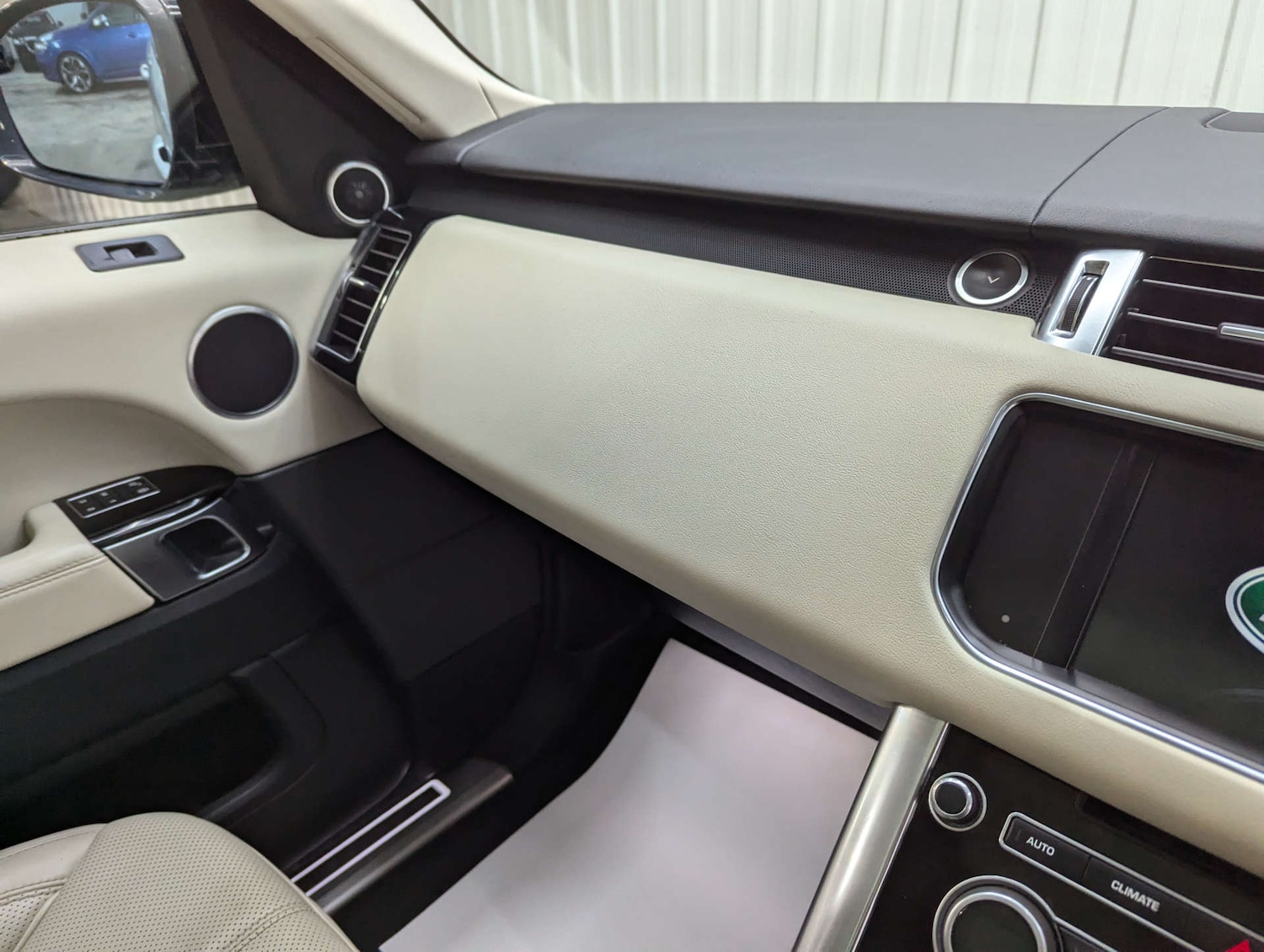 Used Land Rover Range Rover Sport 2016 for sale - 77676607: Photo 84