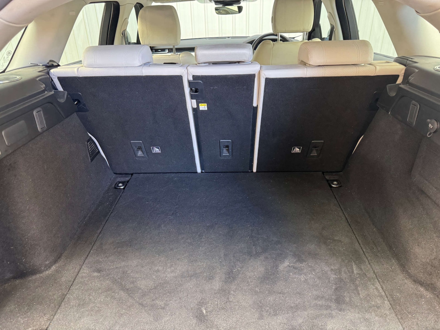 Used Land Rover Range Rover Velar 2018 for sale - 76278500: Photo 46