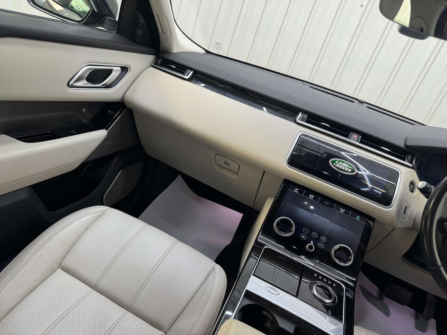 Used Land Rover Range Rover Velar 2018 for sale - 76278500: Photo 48