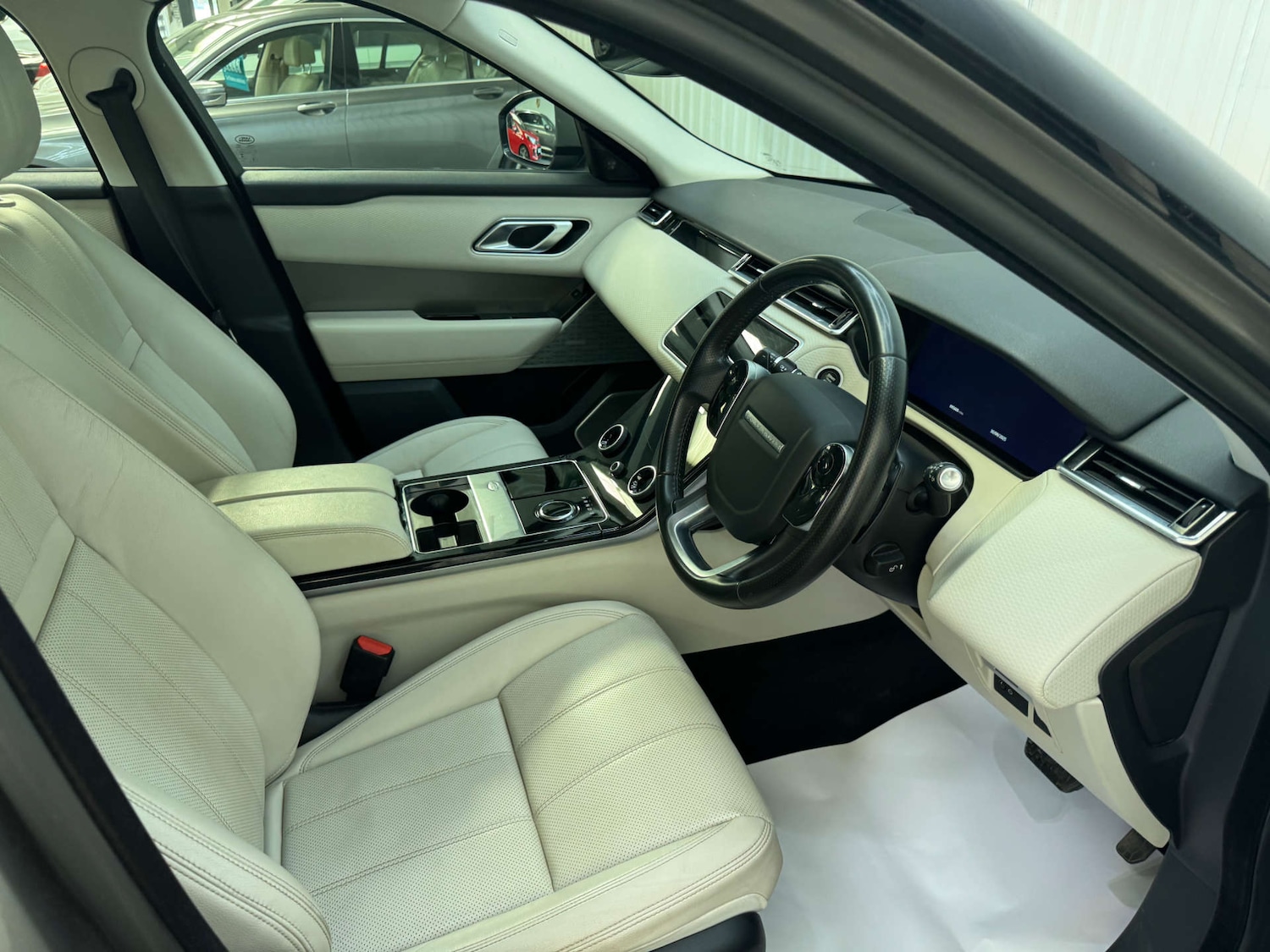 Used Land Rover Range Rover Velar 2018 for sale - 76278500: Photo 50