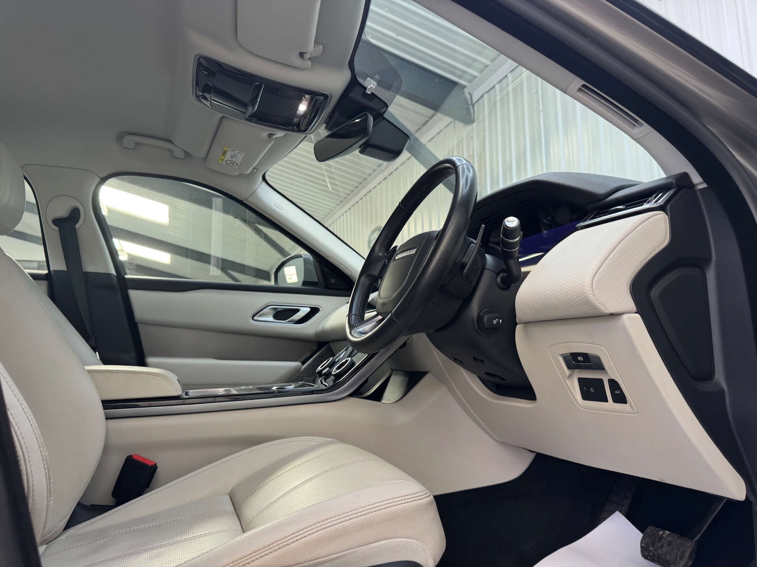 Used Land Rover Range Rover Velar 2018 for sale - 76278500: Photo 51