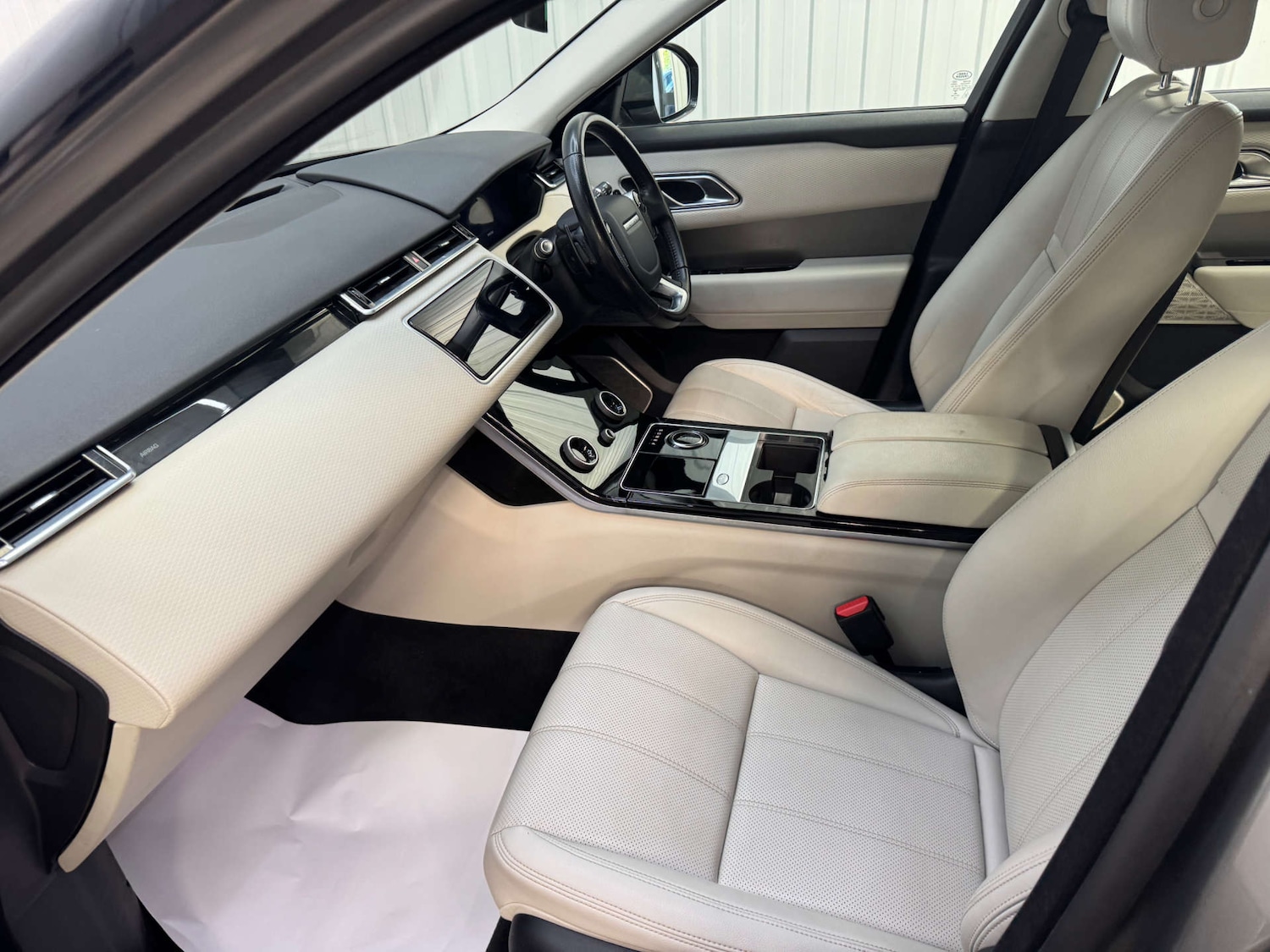 Used Land Rover Range Rover Velar 2018 for sale - 76278500: Photo 56