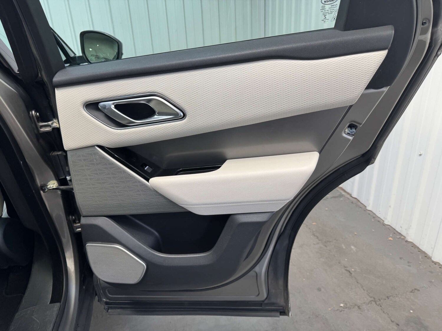 Used Land Rover Range Rover Velar 2018 for sale - 76278500: Photo 66