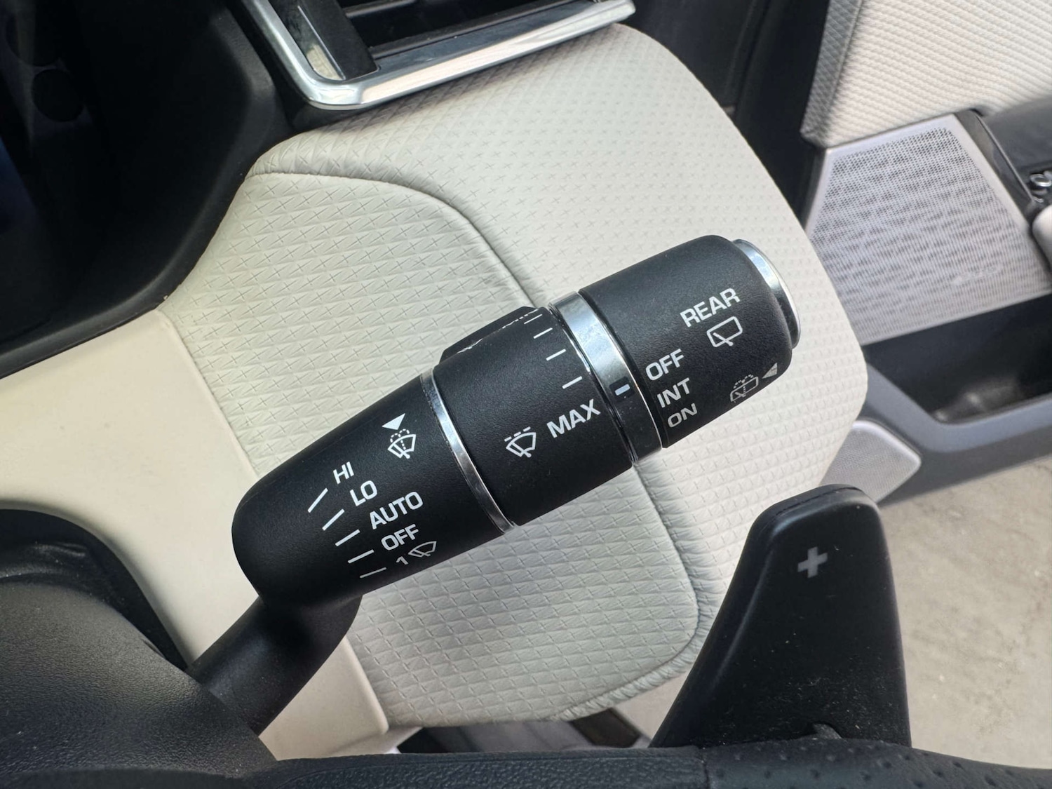 Used Land Rover Range Rover Velar 2018 for sale - 76278500: Photo 79