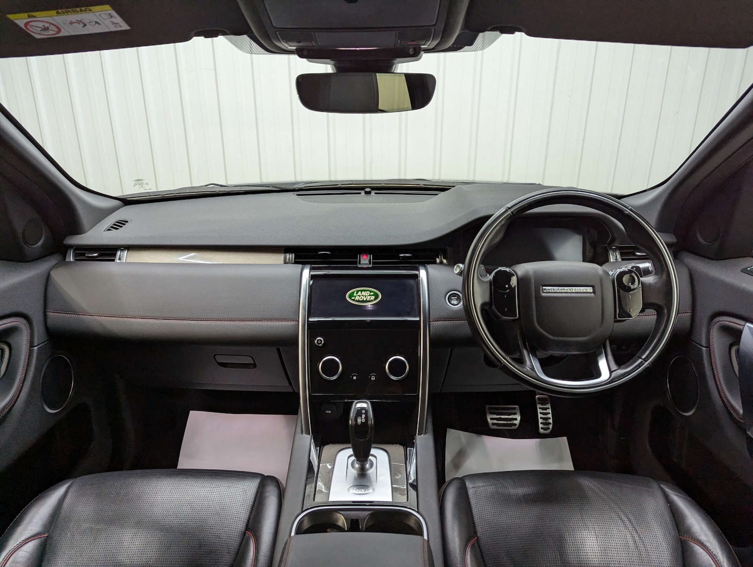 Used Land Rover Discovery Sport 2020 for sale - 77813568: Photo 2