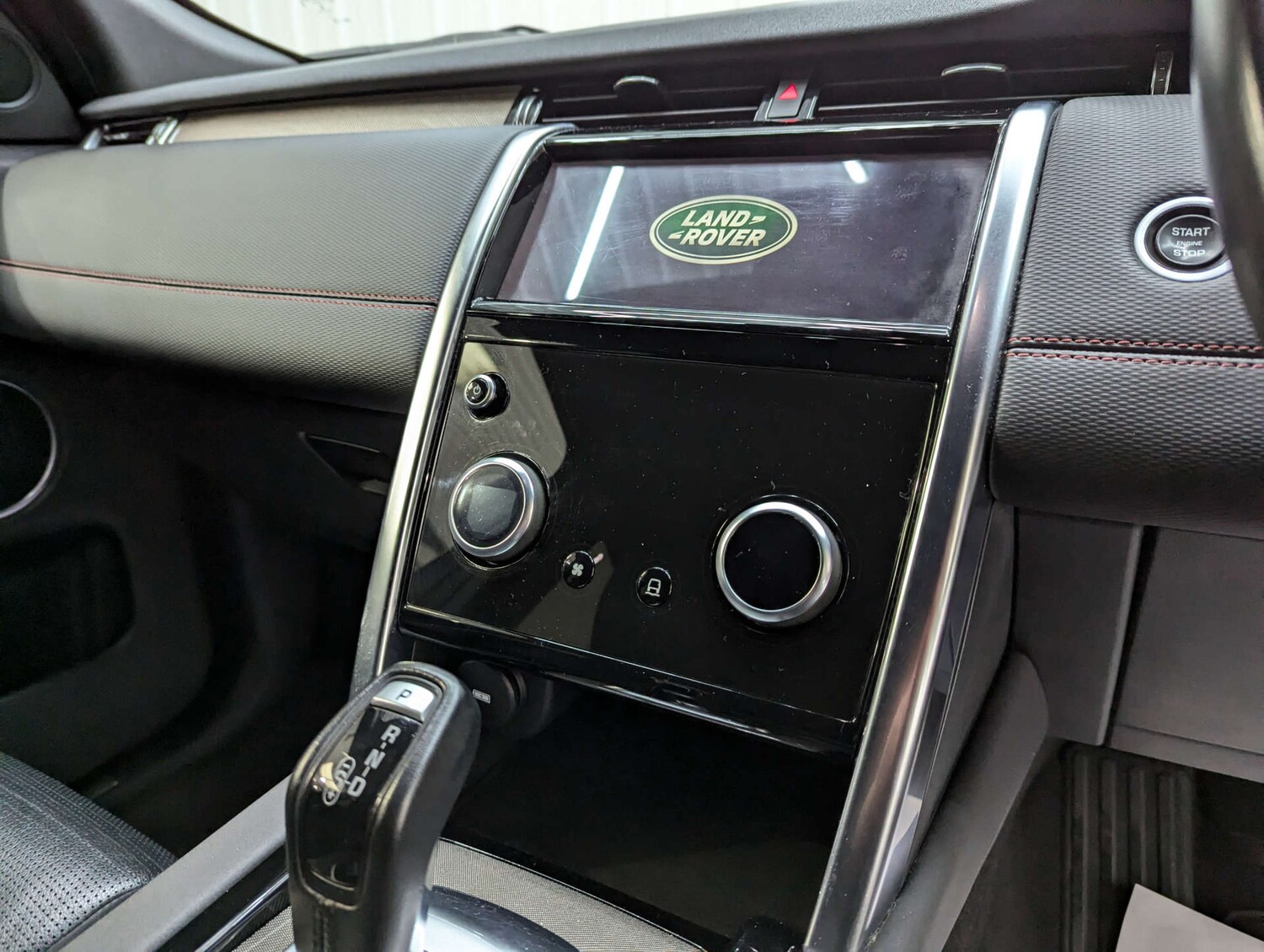 Used Land Rover Discovery Sport 2020 for sale - 77813568: Photo 81