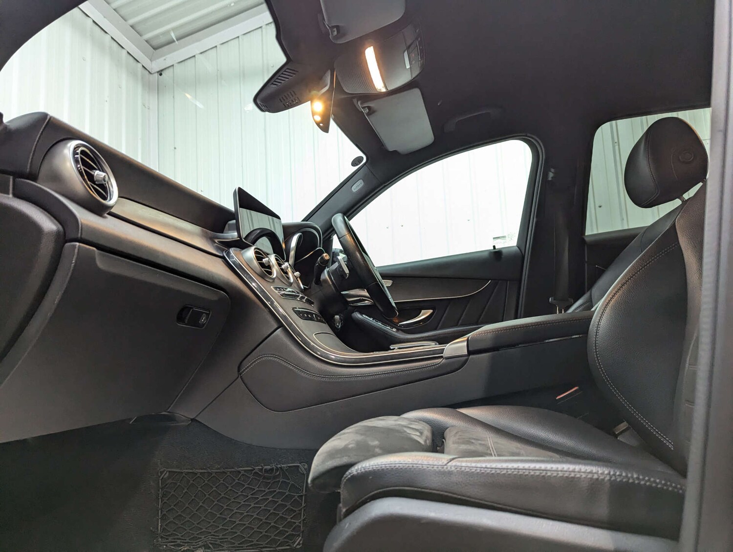 Used Mercedes-Benz GLC 2019 for sale - 77211818: Photo 58