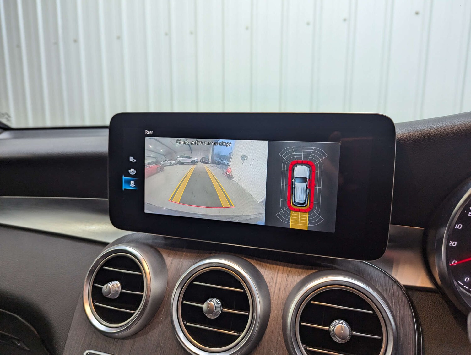 Used Mercedes-Benz GLC 2019 for sale - 77211818: Photo 90