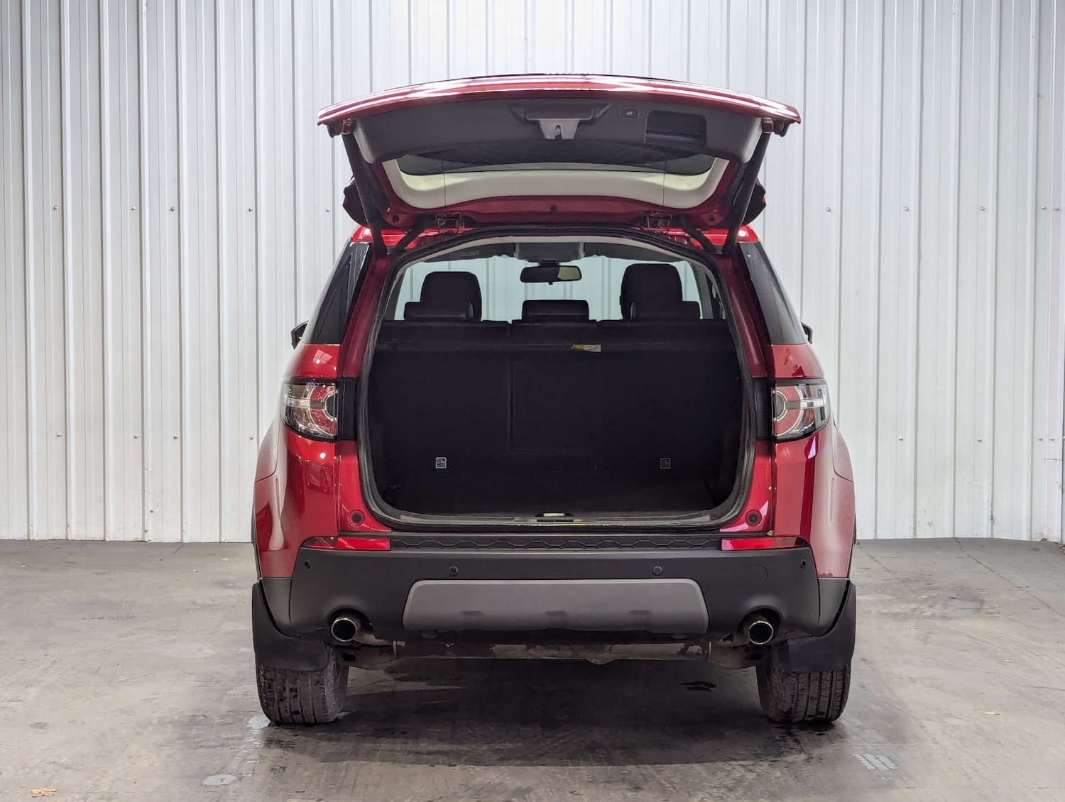 Used Land Rover Discovery Sport 2018 for sale - 76830005: Photo 44