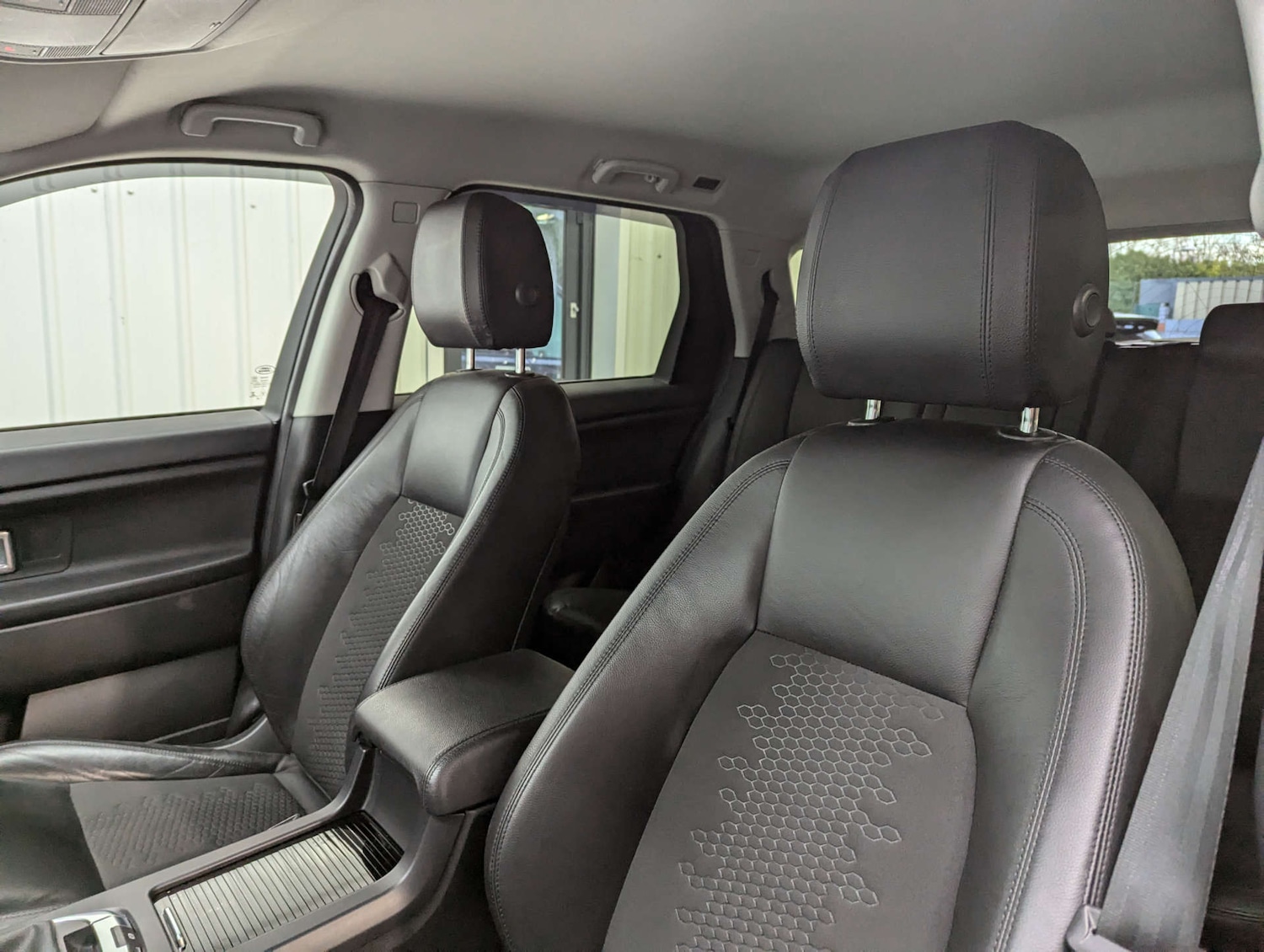 Used Land Rover Discovery Sport 2018 for sale - 76830005: Photo 58