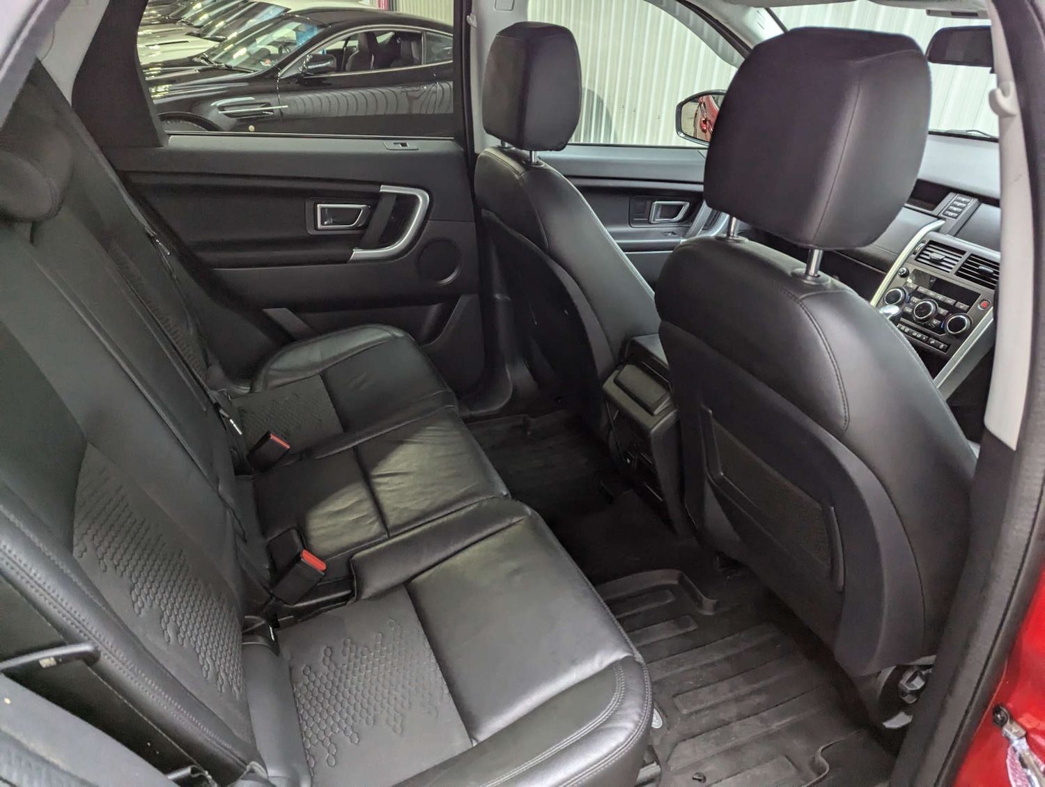 Used Land Rover Discovery Sport 2018 for sale - 76830005: Photo 61