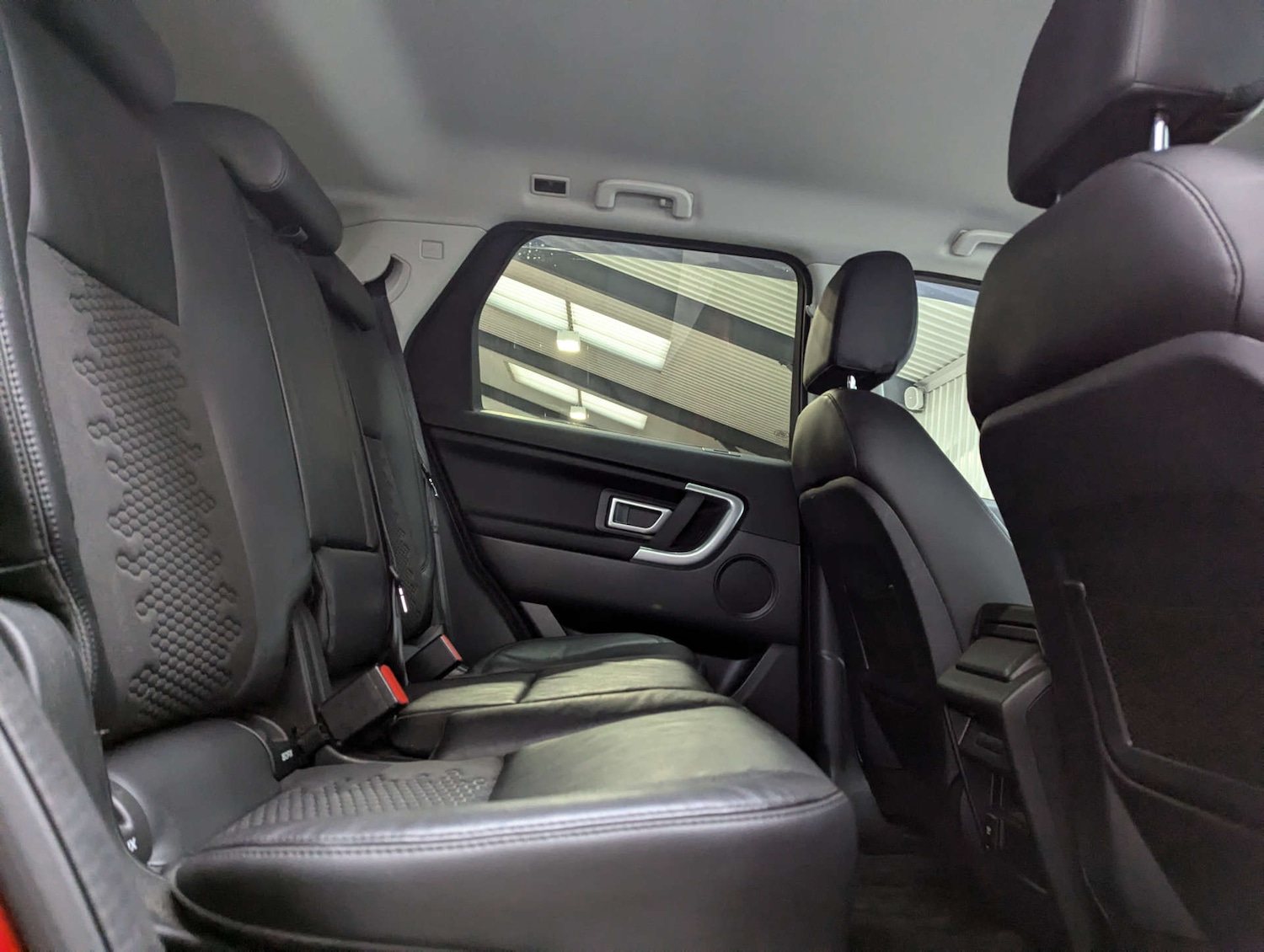 Used Land Rover Discovery Sport 2018 for sale - 76830005: Photo 65