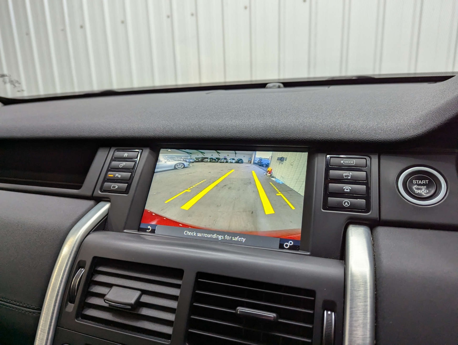 Used Land Rover Discovery Sport 2018 for sale - 76830005: Photo 85