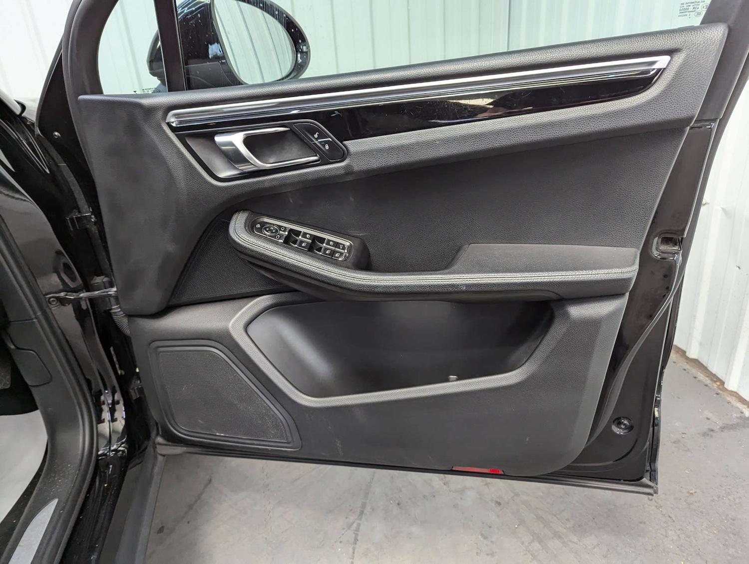 Used Porsche Macan 2017 for sale - 76005363: Photo 53
