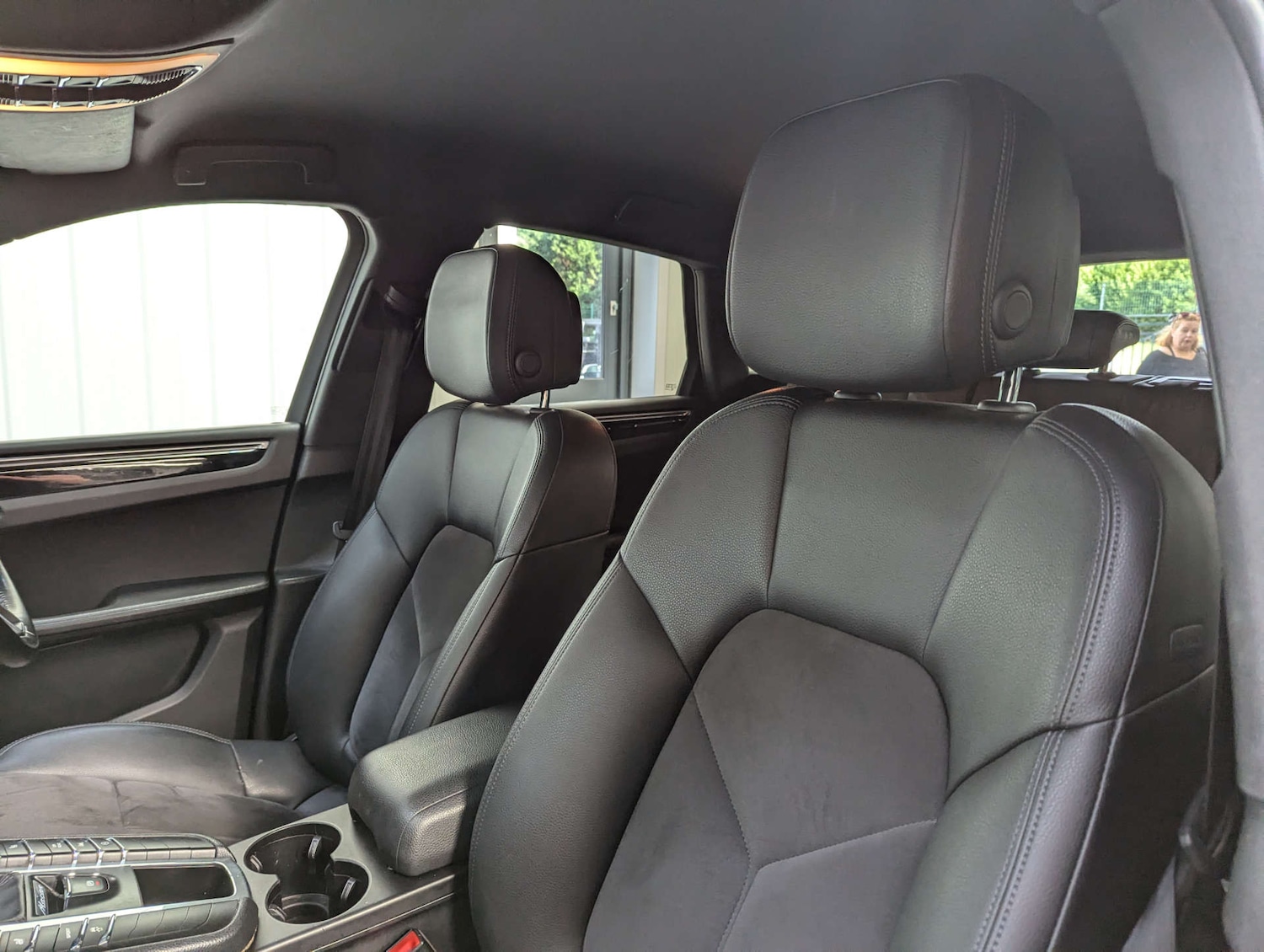 Used Porsche Macan 2017 for sale - 76005363: Photo 57