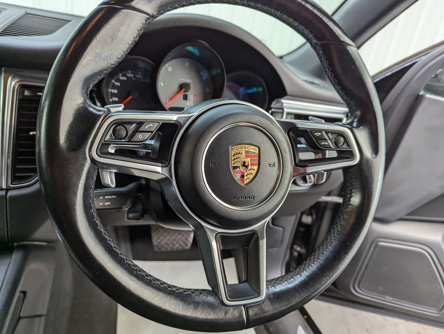 Used Porsche Macan 2017 for sale - 76005363: Photo 78