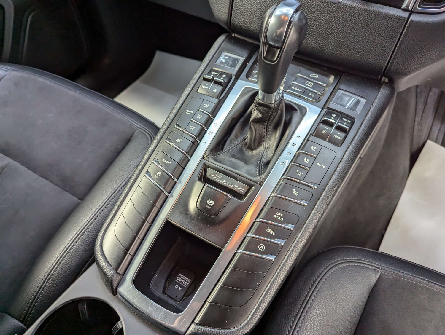Used Porsche Macan 2017 for sale - 76005363: Photo 90