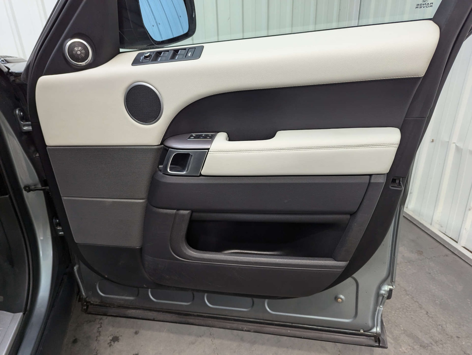 Used Land Rover Range Rover Sport 2015 for sale - 77636183: Photo 49