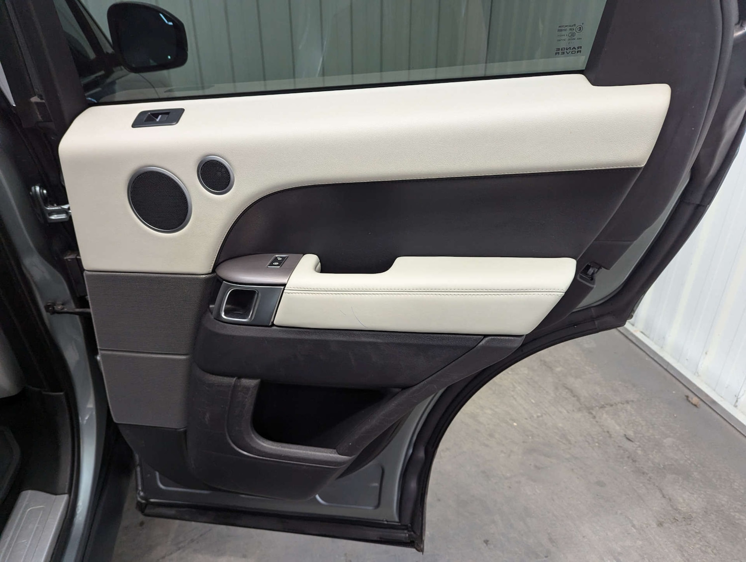 Used Land Rover Range Rover Sport 2015 for sale - 77636183: Photo 60