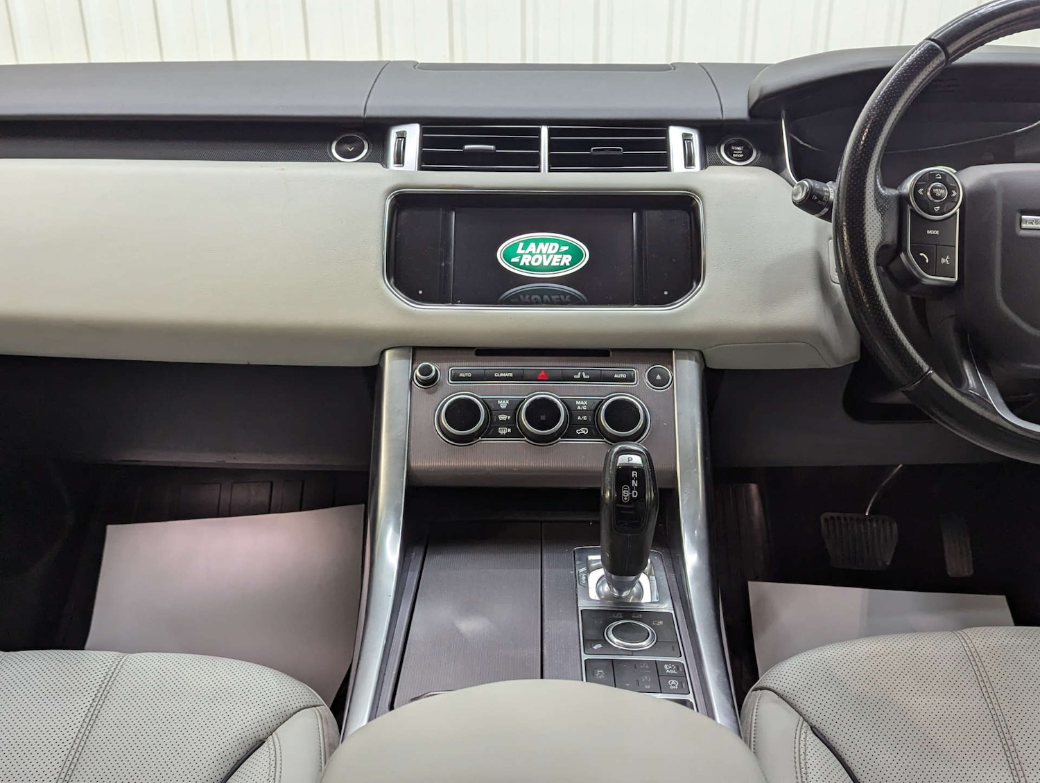 Used Land Rover Range Rover Sport 2015 for sale - 77636183: Photo 71
