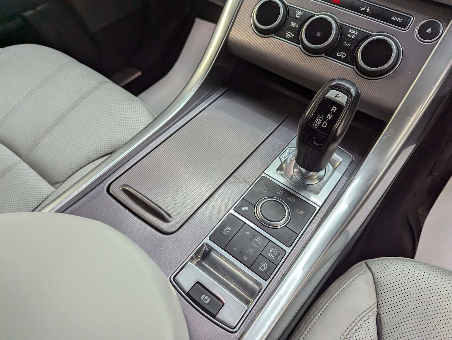 Used Land Rover Range Rover Sport 2015 for sale - 77636183: Photo 82