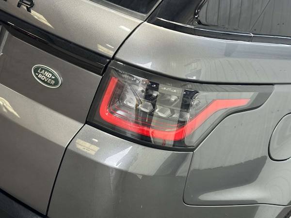 Used Land Rover Range Rover Sport 2018 for sale - 76278138: Photo 43