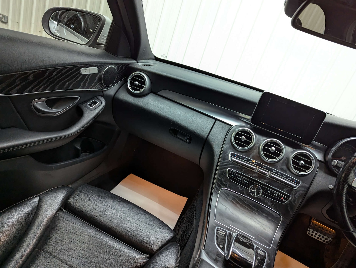 Used Mercedes-Benz C Class 2017 for sale - 77797076: Photo 46