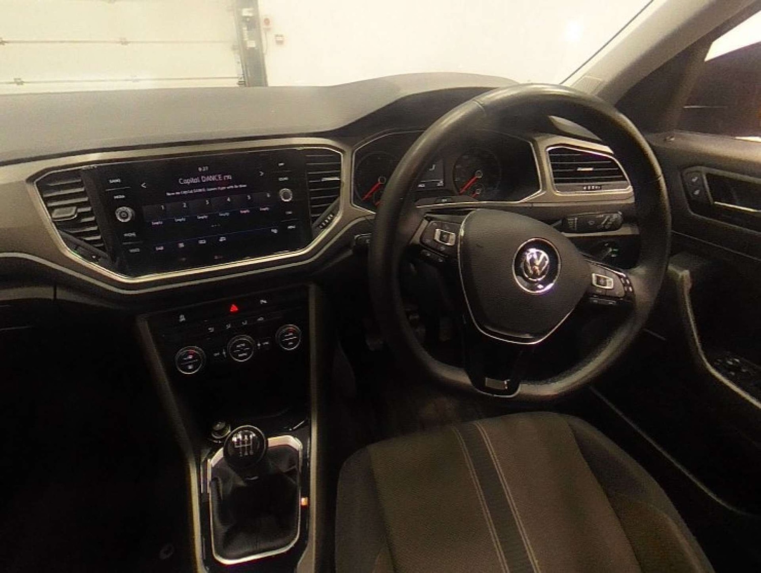 Used Volkswagen T-Roc 2020 for sale - 78038601: Photo 3