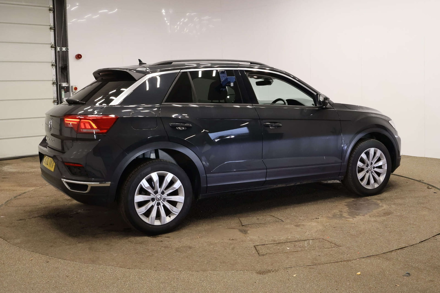 Used Volkswagen T-Roc 2020 for sale - 78038601: Photo 9