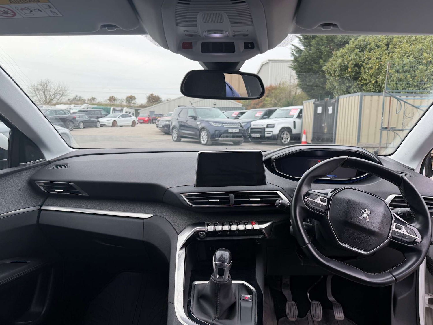 Used Peugeot 3008 2017 for sale - 77995250: Photo 11