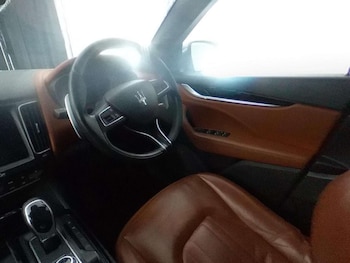 Used Maserati Levante 2017 for sale - 78306321: Photo